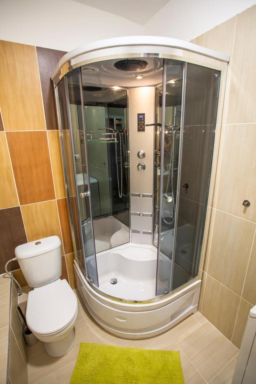 Studio Apartment Petrzalka Air-Conditioned 24H Check-In 브라티슬라바 외부 사진